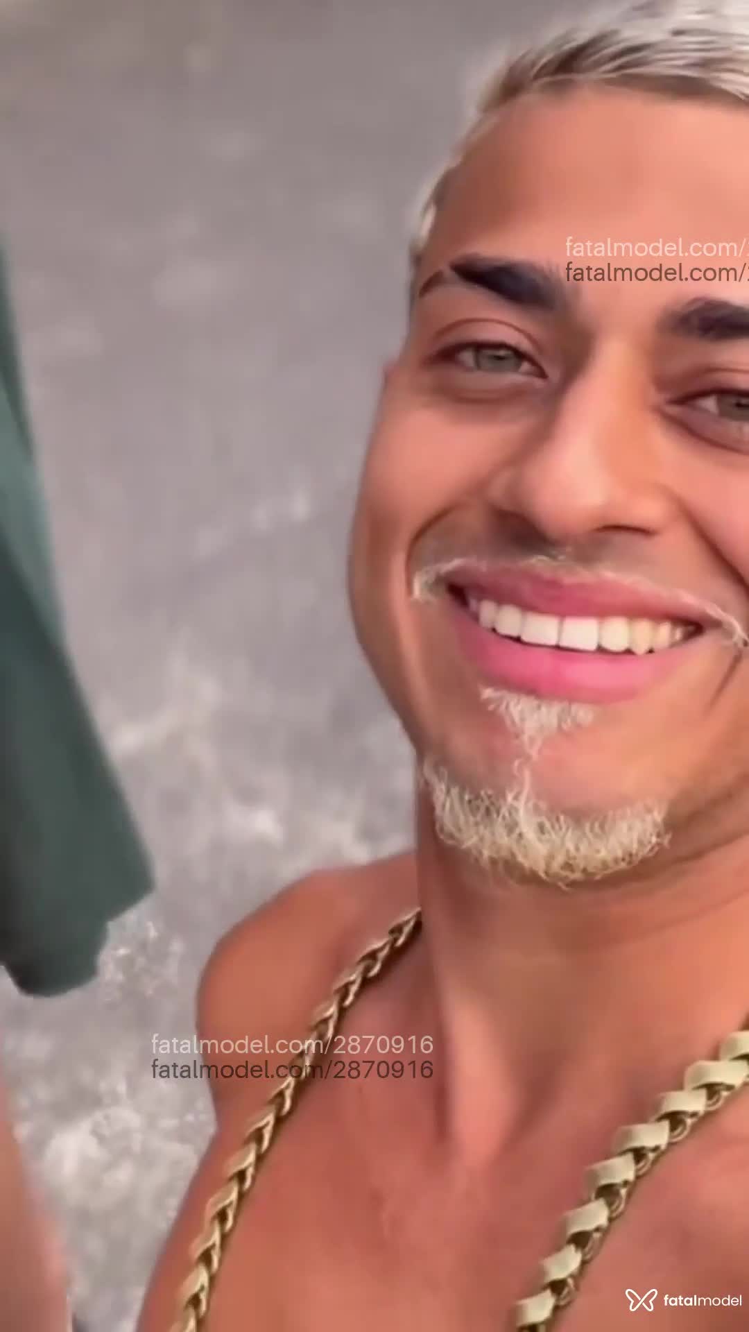 Acompanhante homem loira (o) de olhos verdes em Rio de Janeiro - Lenon Oliveira