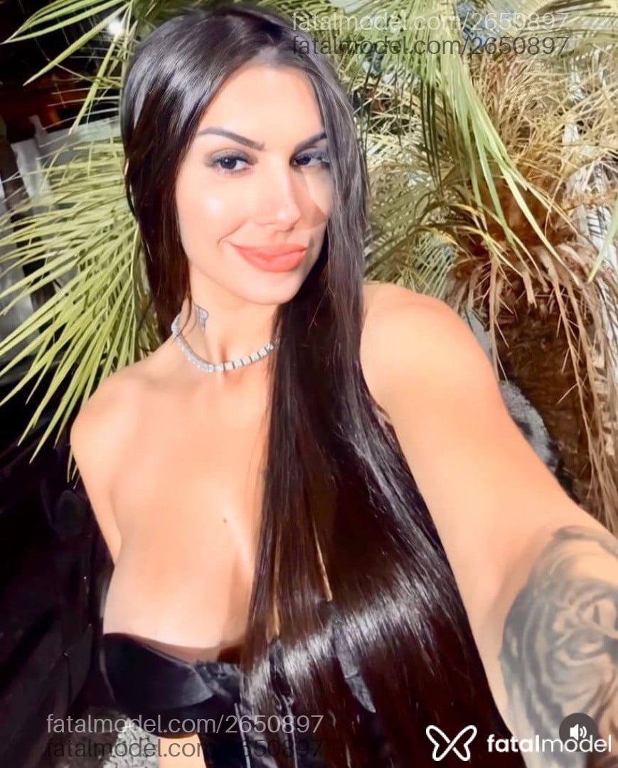 Acompanhante mulher morena (o) de olhos mel em Rio de Janeiro - Angel