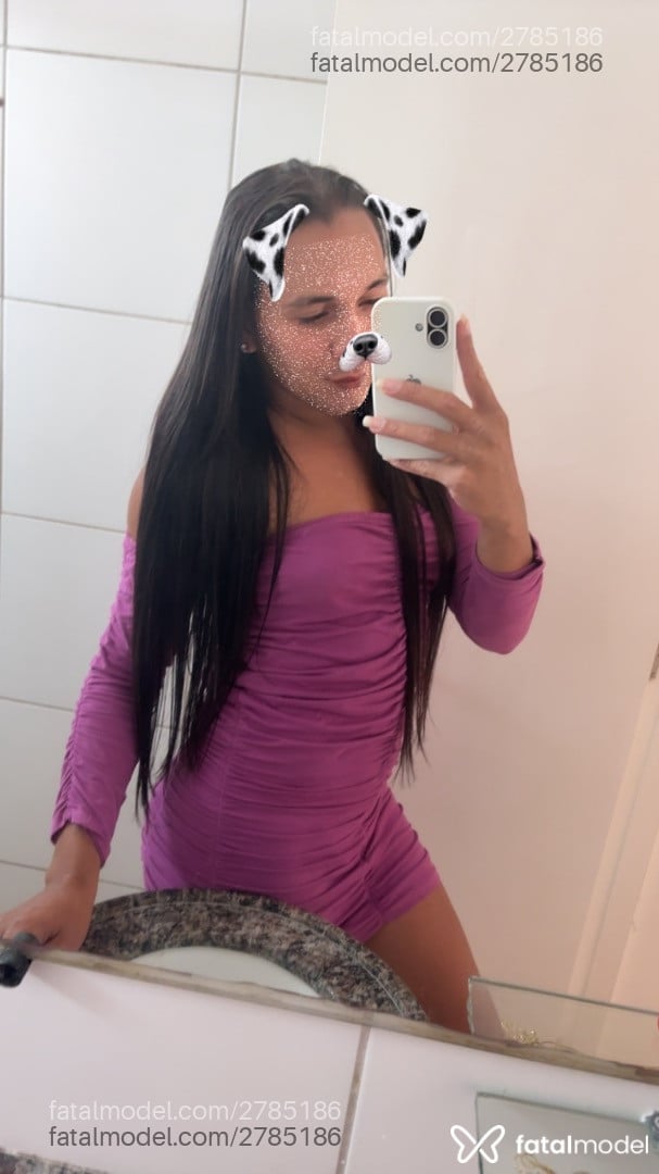 Acompanhante mulher trans com cabelo castanho de olhos castanhos em Fortaleza - Josyanne