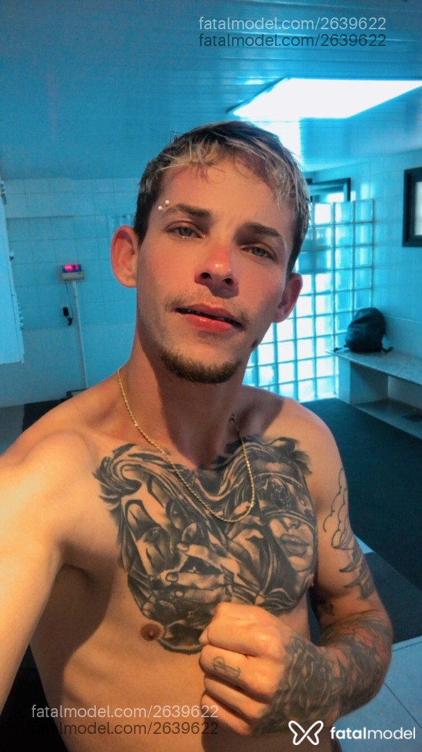 Acompanhante homem loira (o) de olhos azuis em Belo Horizonte - Gladin