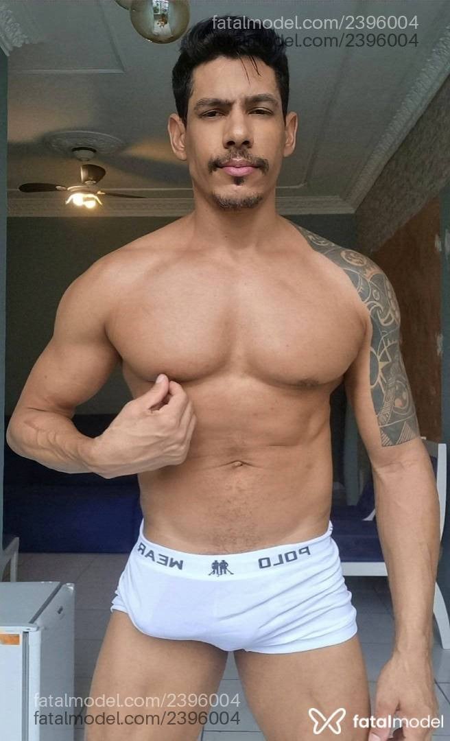 Acompanhante homem morena (o) de olhos pretos em Rio de Janeiro - Alexander