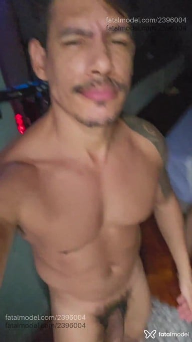 Acompanhante homem morena (o) de olhos pretos em Rio de Janeiro - Alexander