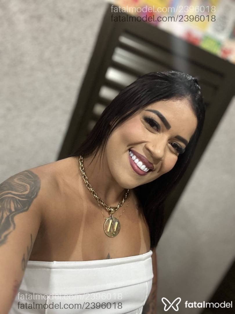 Acompanhante mulher morena (o) de olhos castanhos em Porto Seguro - Penelope