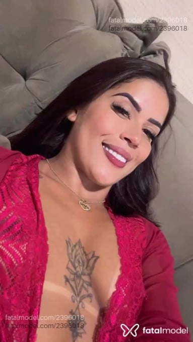 Acompanhante mulher morena (o) de olhos castanhos em Porto Seguro - Penelope