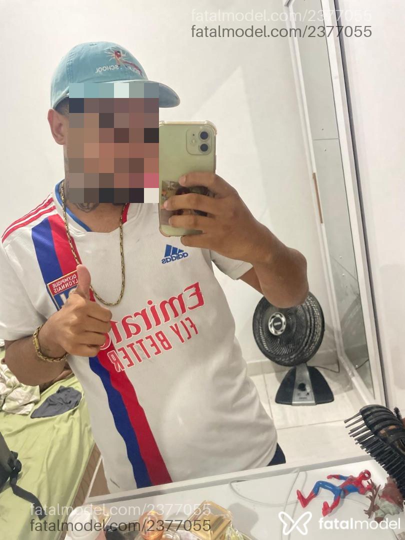 Acompanhante homem com cabelo castanho de olhos pretos em Vitória - Mneirinho