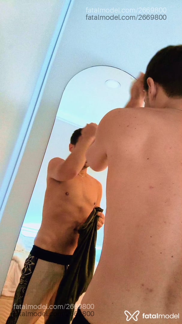 Acompanhante homem com cabelo castanho de olhos castanhos em Florianópolis - Klaus