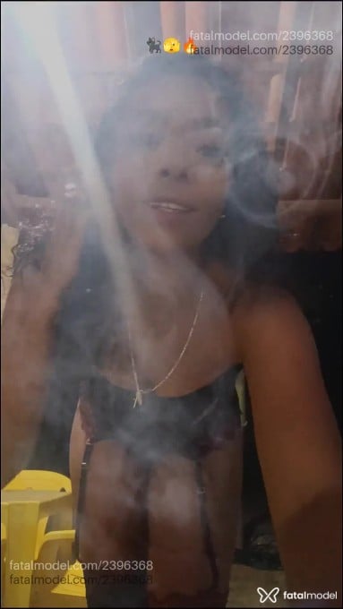 Acompanhante mulher morena (o) de olhos pretos em Serrinha Acompanhante mulher morena (o) de olhos pretos em Serrinha - Aghata Sousa
