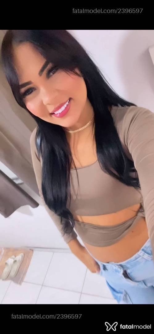 Acompanhante mulher morena (o) de olhos castanhos em Sobral Acompanhante mulher morena (o) de olhos castanhos em Sobral - Livia