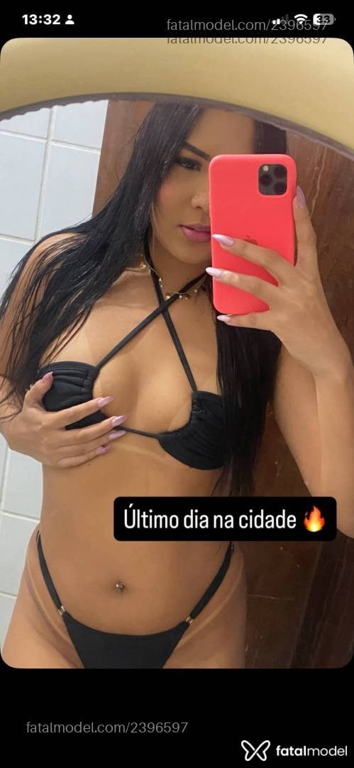 Acompanhante mulher morena (o) de olhos castanhos - Livia