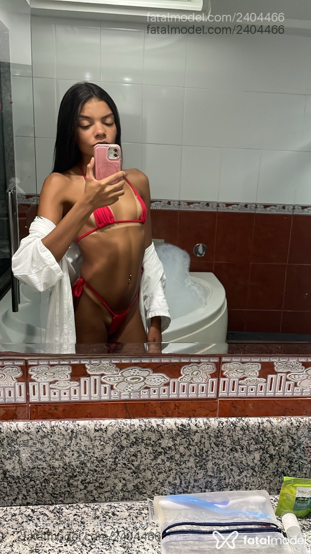 Acompanhante mulher trans morena (o) de olhos pretos em Rio de Janeiro - Rebeca