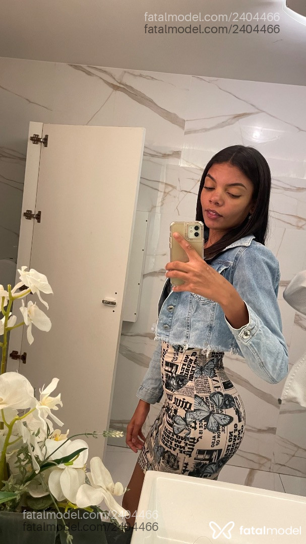 Acompanhante mulher trans morena (o) de olhos pretos em Rio de Janeiro - Rebeca