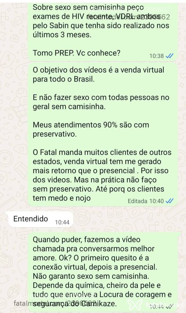Acompanhante mulher ruiva (o) de olhos castanhos - Amanda Camikaze