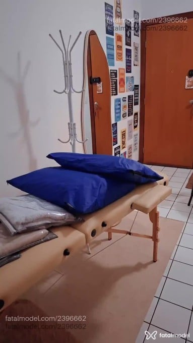 Acompanhante mulher ruiva (o) de olhos castanhos em Brasília - Amanda Cayene