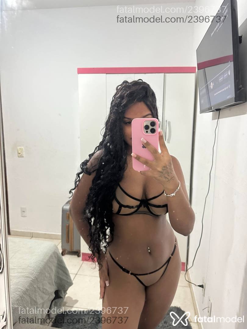 Acompanhante mulher morena (o) de olhos pretos em Sertãozinho - Sofia