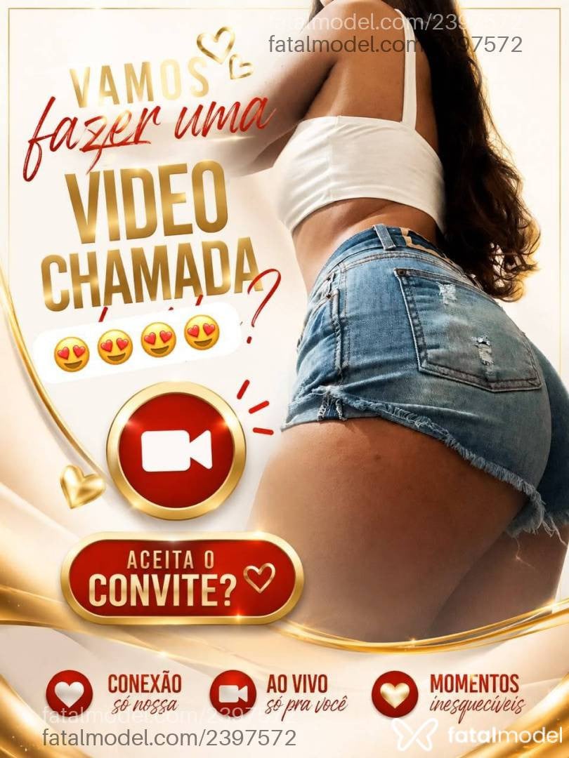 Acompanhante mulher com cabelo castanho de olhos mel - Mia