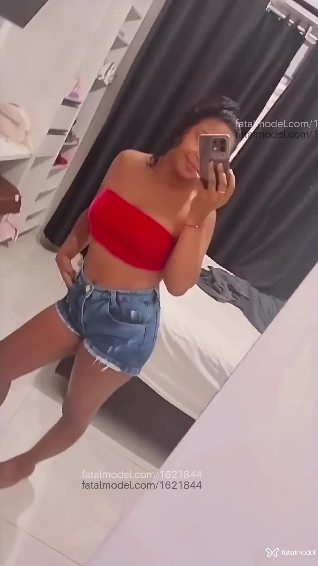 Acompanhante mulher morena (o) de olhos pretos em Sorriso - Tay ama carinho