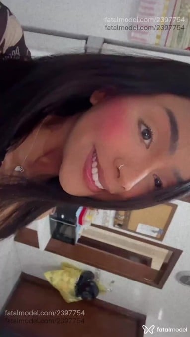Acompanhante mulher morena (o) de olhos pretos em Guaratinguetá - Naty