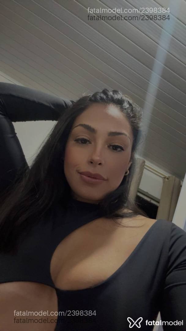 Acompanhante mulher morena (o) de olhos castanhos - Jessica