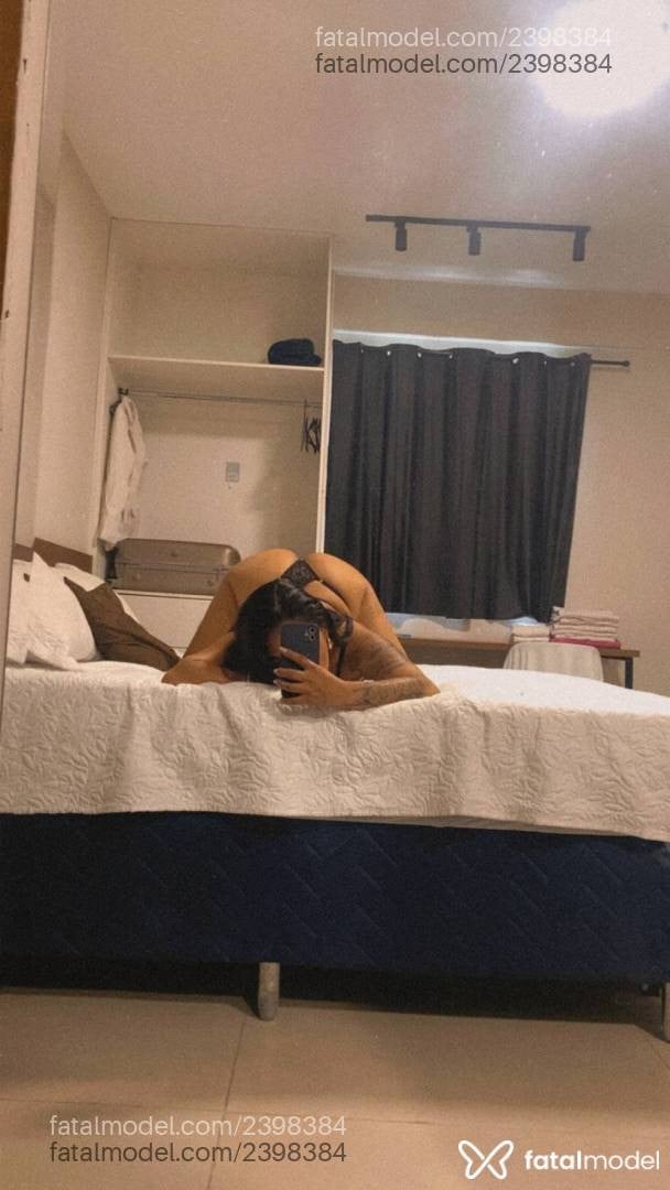 Acompanhante mulher morena (o) de olhos castanhos - Jessica