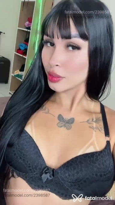 Acompanhante mulher trans morena (o) de olhos castanhos em Ribeirão Preto - Nicole Fox