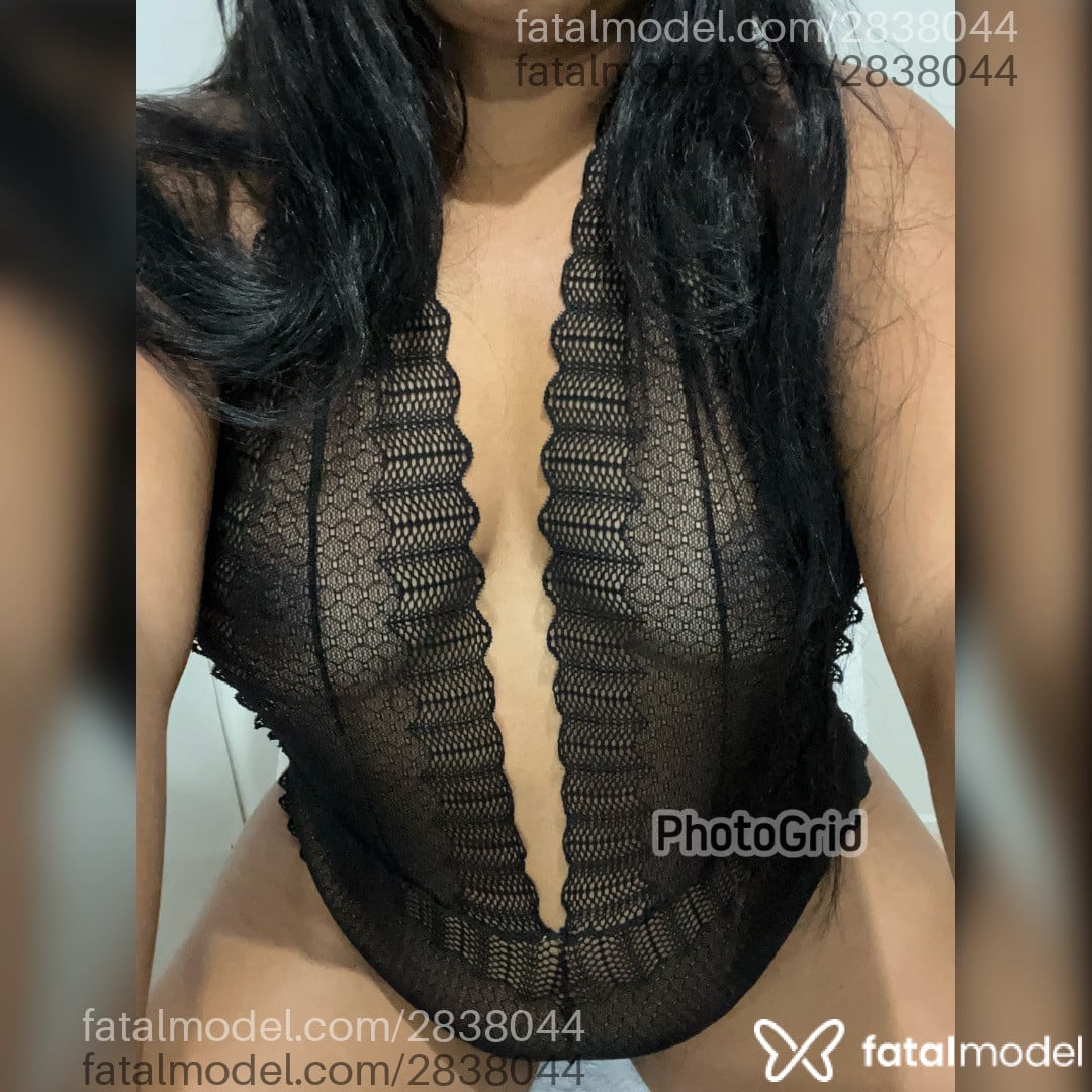 Acompanhante mulher morena (o) de olhos castanhos em Brasília Acompanhante mulher morena (o) de olhos castanhos em Brasília - Carol