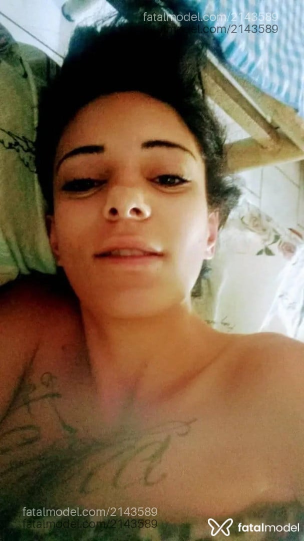 Acompanhante mulher com cabelo castanho de olhos mel em Porto Alegre Acompanhante mulher com cabelo castanho de olhos mel em Porto Alegre - Bruna