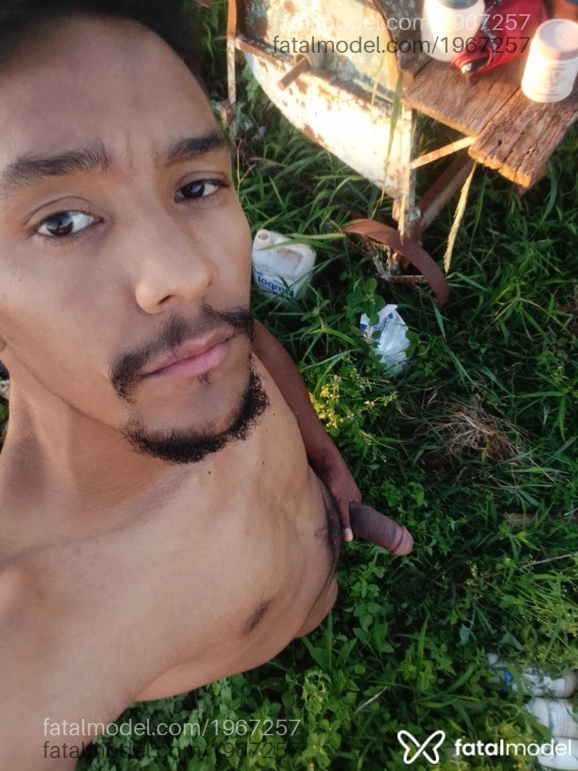 Acompanhante homem morena (o) de olhos pretos em Virtual - Dinei