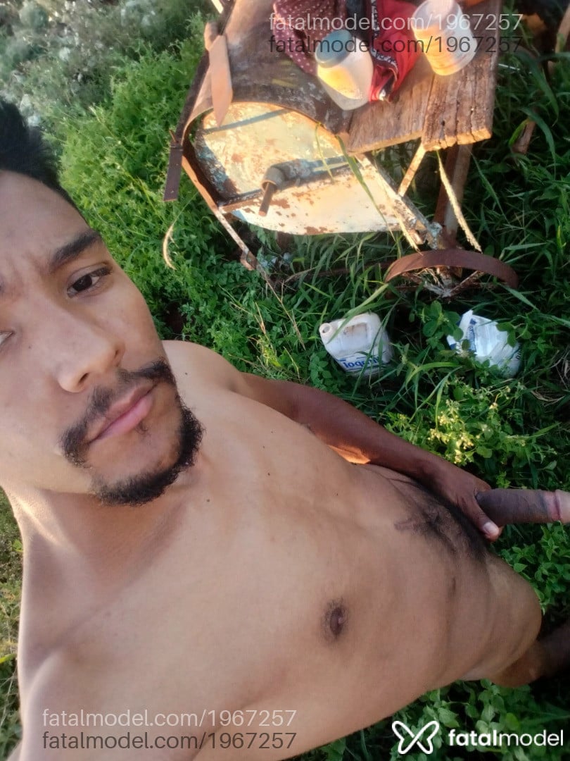 Acompanhante homem morena (o) de olhos pretos em Virtual - Dinei