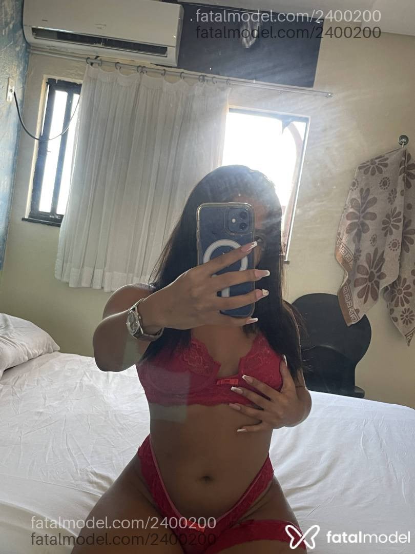 Acompanhante mulher morena (o) de olhos castanhos em Salvador - Lorena