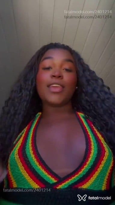 Acompanhante mulher trans morena (o) de olhos castanhos em Campos dos Goytacazes - Esthefany