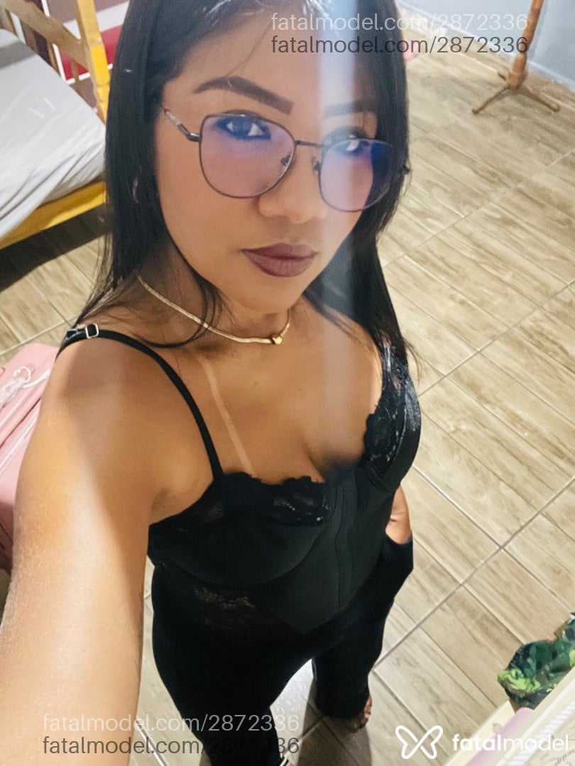Acompanhante mulher morena (o) de olhos pretos em Tubarão Acompanhante mulher morena (o) de olhos pretos em Tubarão - Mel Cardoso