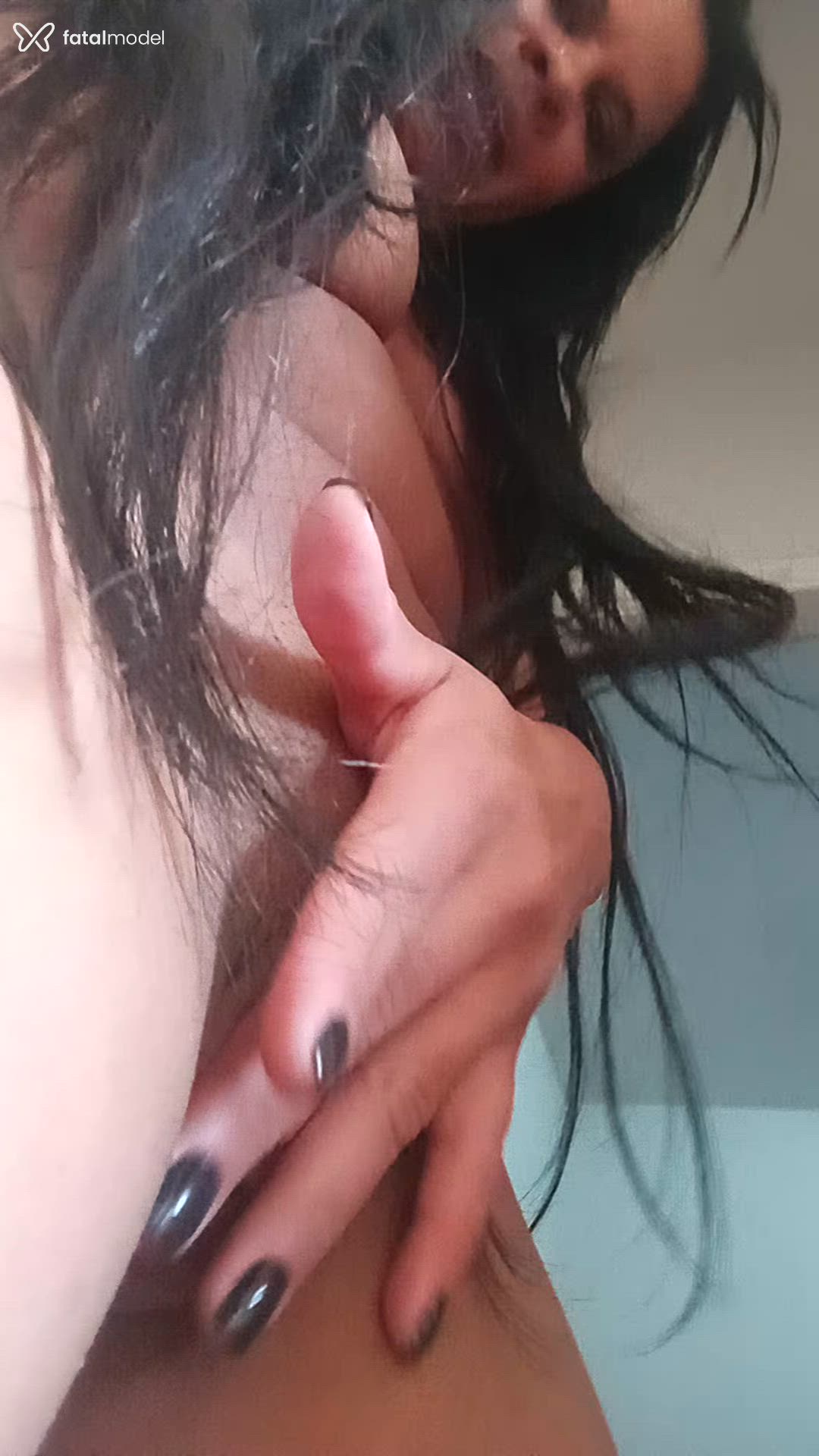 Acompanhante mulher com cabelo castanho de olhos castanhos em Patos de Minas Acompanhante mulher com cabelo castanho de olhos castanhos em Patos de Minas - Fernada