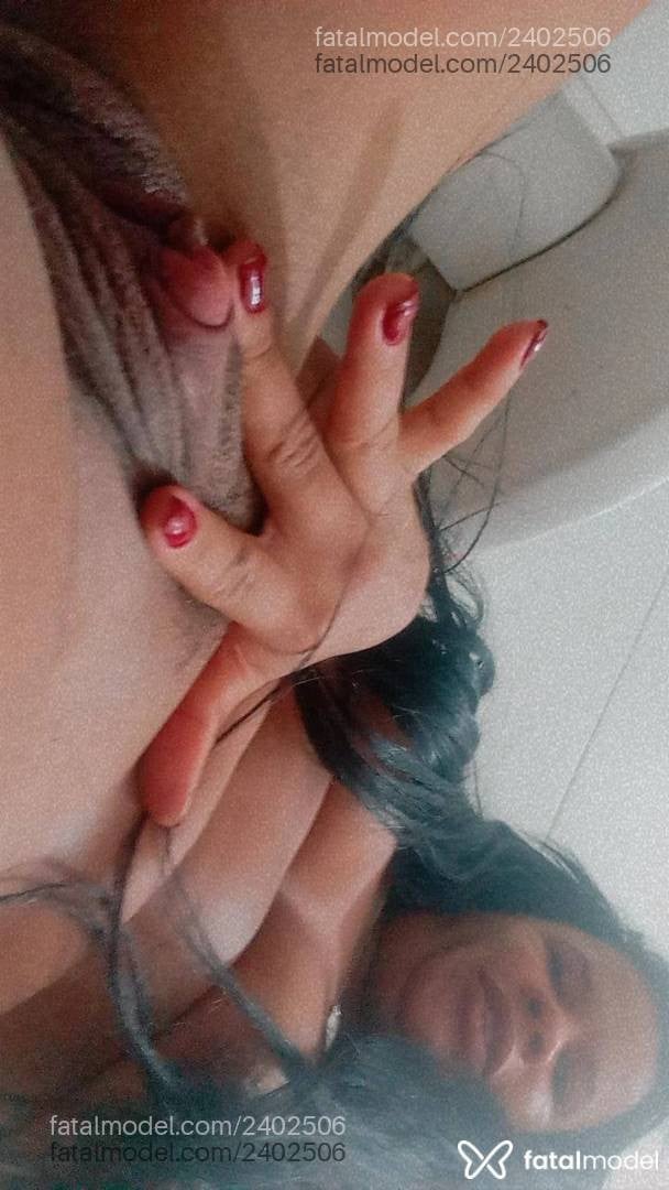 Acompanhante mulher com cabelo castanho de olhos castanhos - Fernada
