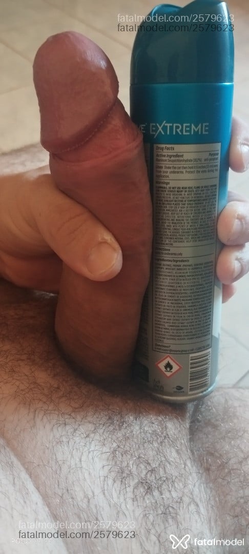 Acompanhante homem com cabelo castanho de olhos castanhos em Cruz Alta Acompanhante homem com cabelo castanho de olhos castanhos em Cruz Alta - Carlos