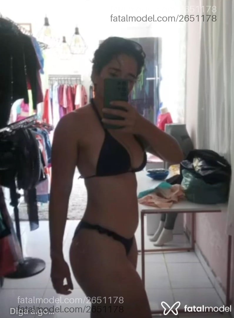 Acompanhante mulher com cabelo castanho de olhos castanhos em João Pessoa - Aurora Agnes