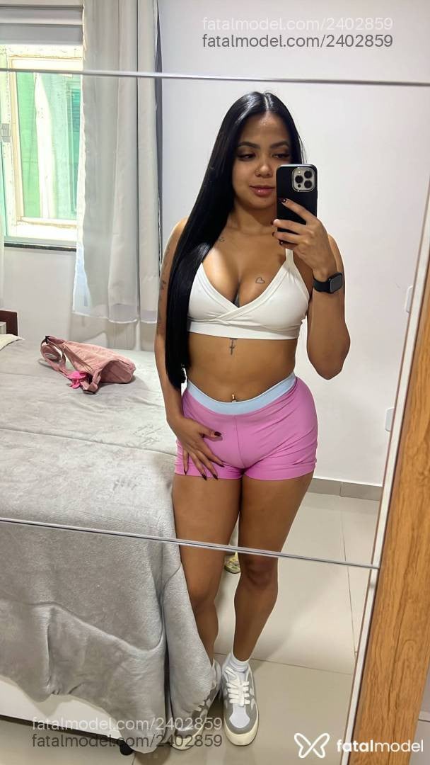 Acompanhante mulher morena (o) de olhos castanhos em Virtual - Bombomm