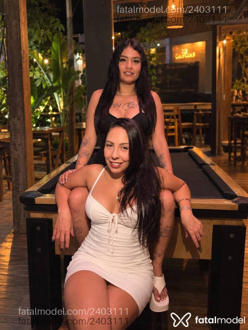 Acompanhante mulher morena (o) de olhos castanhos - Cristinaskaren