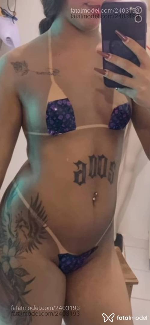 Acompanhante mulher morena (o) de olhos castanhos - Mirela Vasconcelos