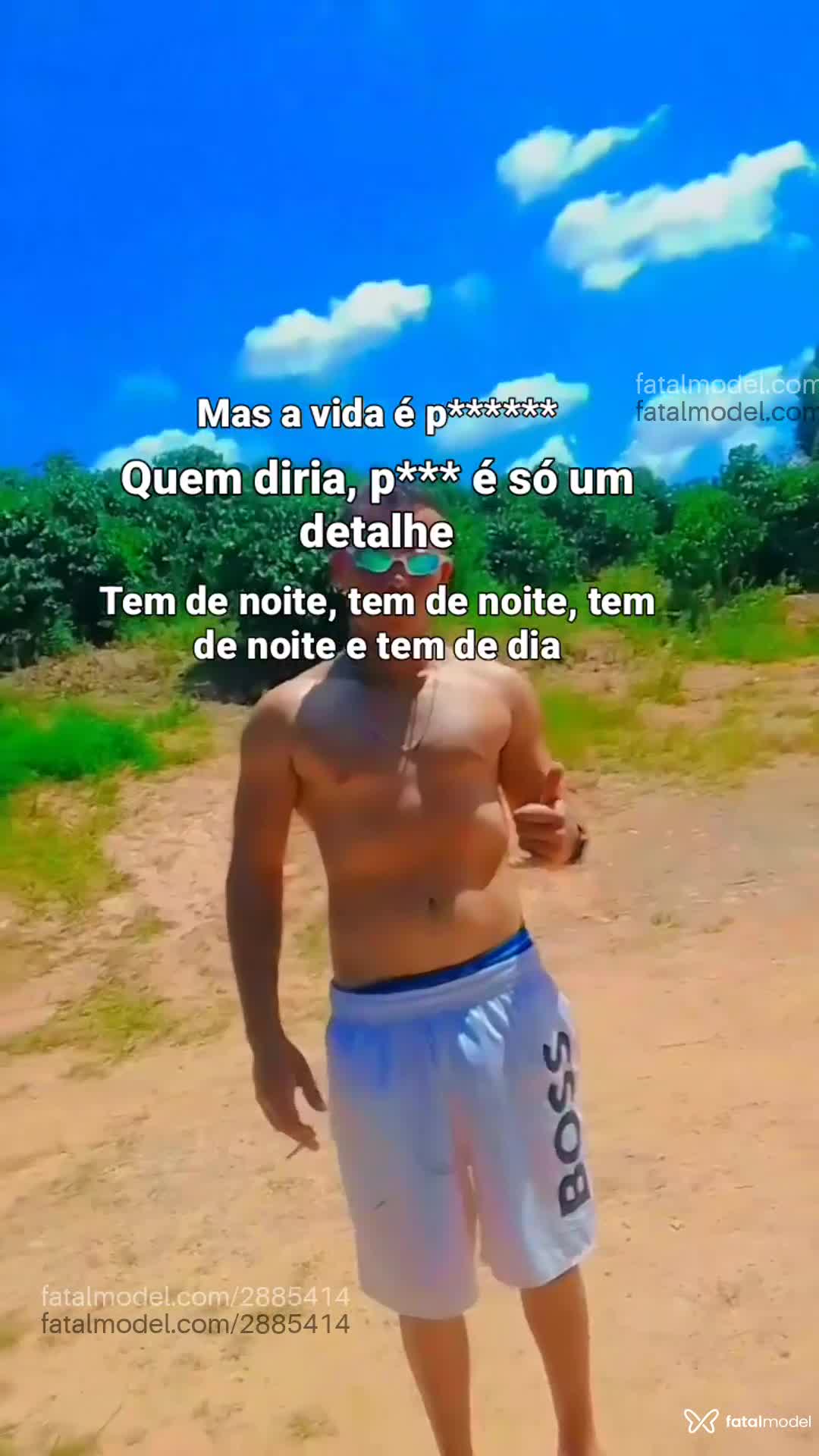 Acompanhante homem morena (o) de olhos verdes em Três Pontas Acompanhante homem morena (o) de olhos verdes em Três Pontas - Lacoste