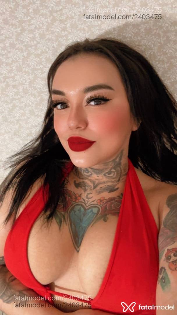 Acompanhante mulher morena (o) de olhos pretos - Renata