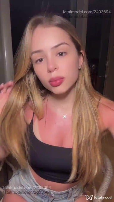 Acompanhante mulher loira (o) de olhos castanhos em São Paulo - Luana