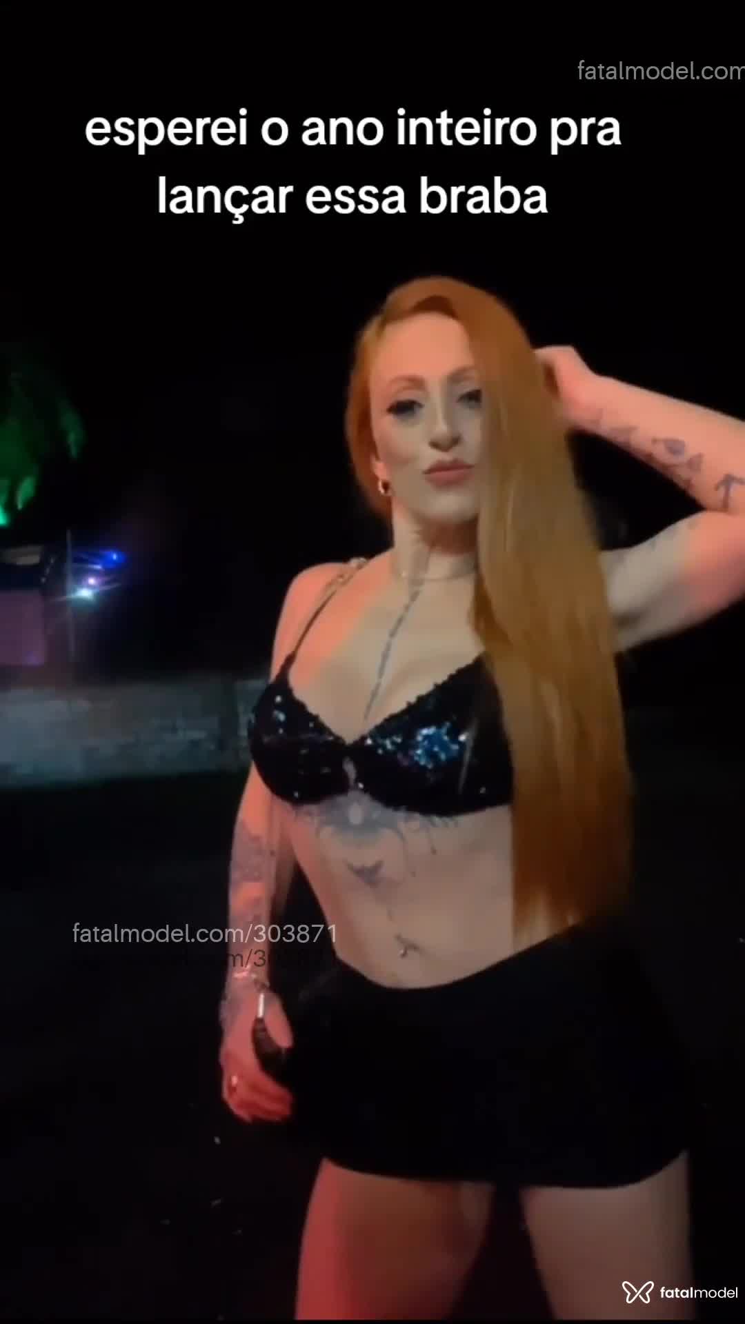 Acompanhante mulher ruiva (o) de olhos castanhos em Navegantes - Juju Torres