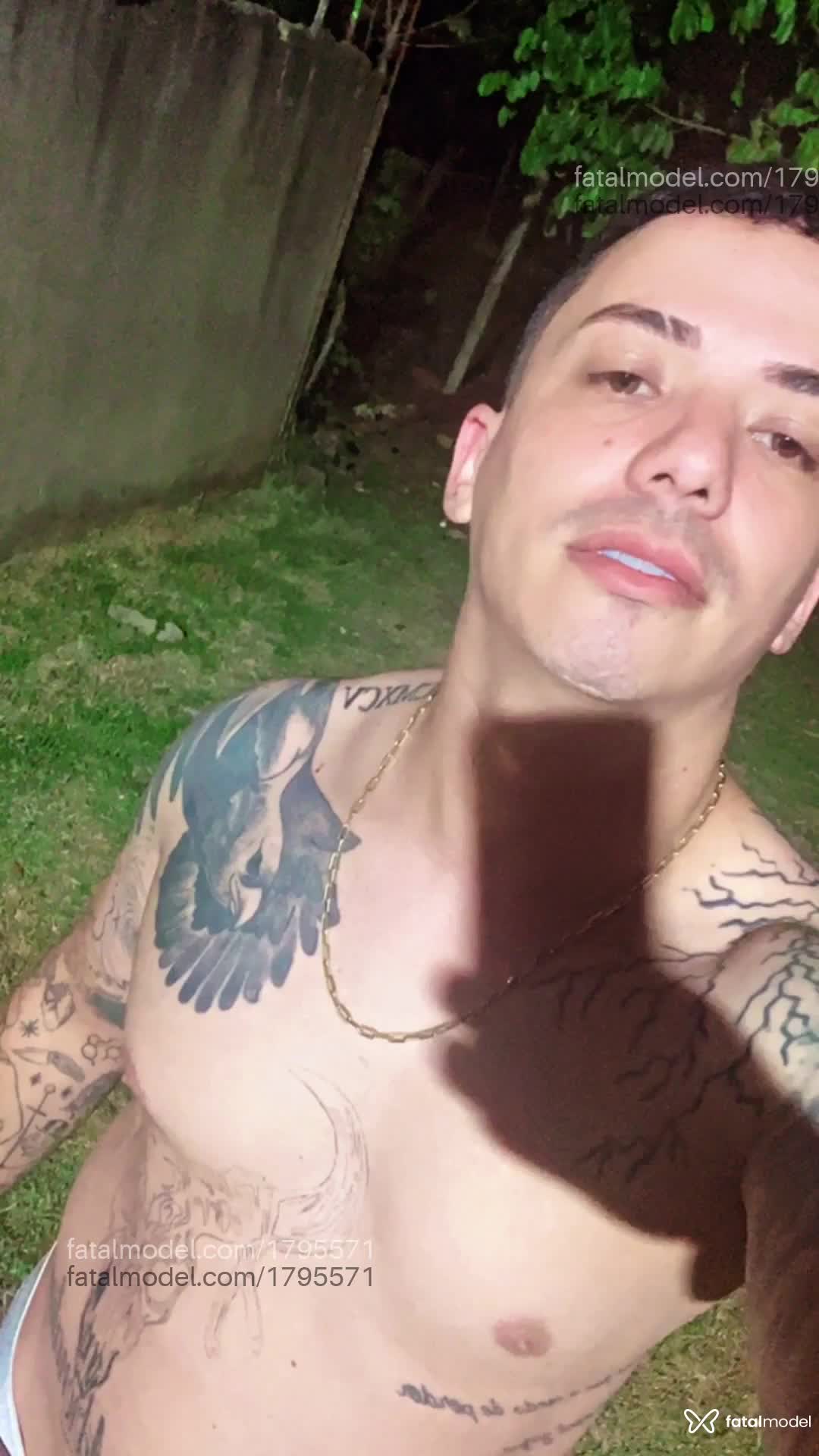Acompanhante homem com cabelo castanho de olhos castanhos em Foz do Iguaçu - Filipe