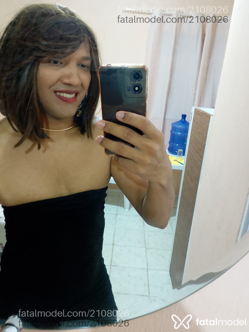 Acompanhante mulher trans com cabelo castanho de olhos castanhos em São Luís Acompanhante mulher trans com cabelo castanho de olhos castanhos em São Luís - Josii