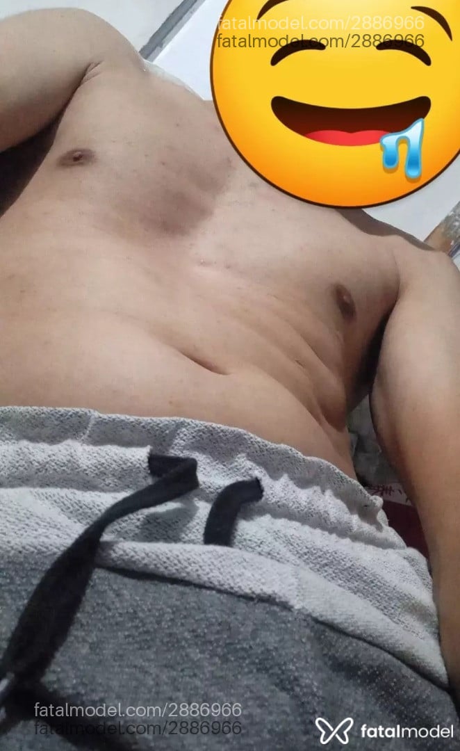 Acompanhante homem morena (o) de olhos castanhos em Gravataí - Guga Gti
