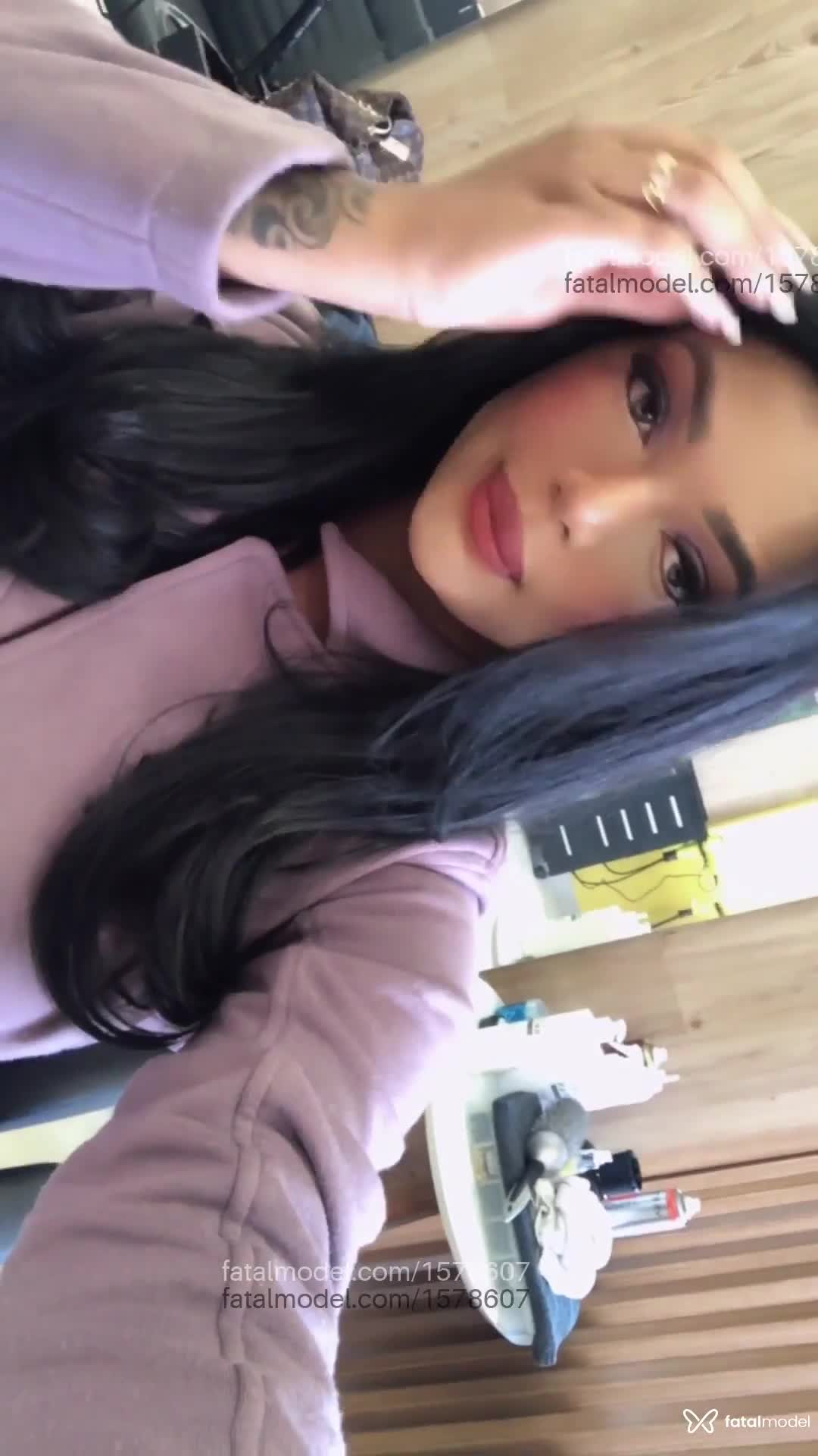 Acompanhante mulher trans morena (o) de olhos mel em Paraíso do Tocantins - Stefany