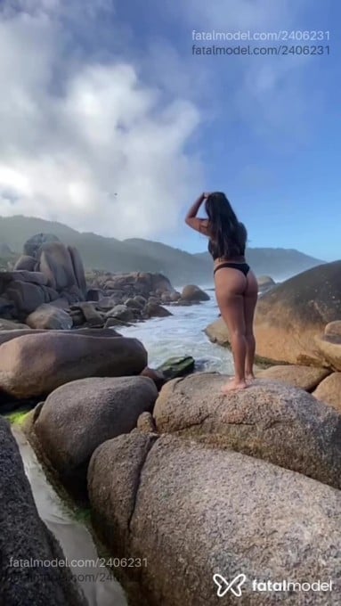Acompanhante mulher com cabelo castanho de olhos castanhos em Florianópolis - Jade