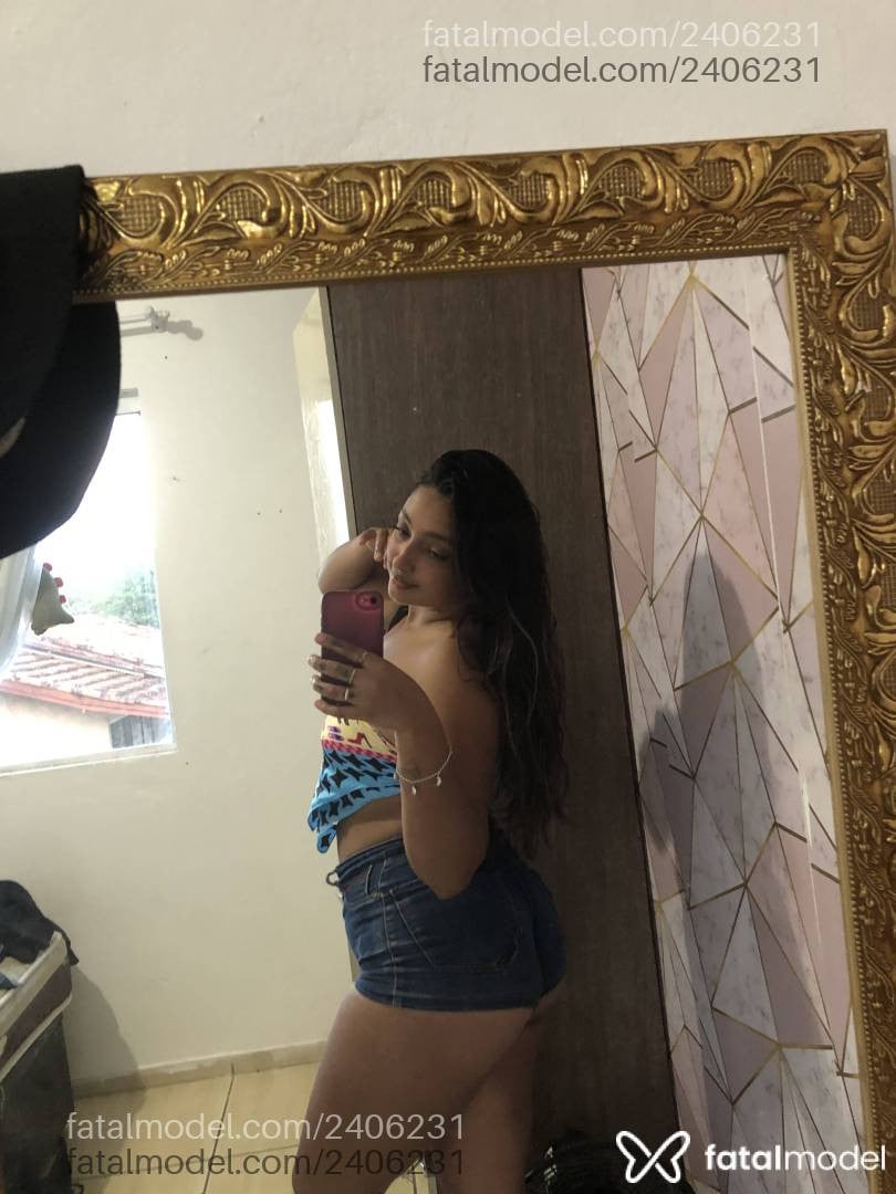 Acompanhante mulher com cabelo castanho de olhos castanhos em Florianópolis - Jade