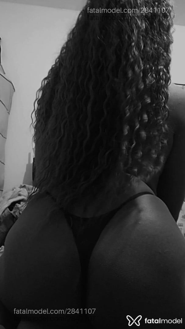 Acompanhante mulher trans com cabelo castanho de olhos mel em Rio de Janeiro - Gionva