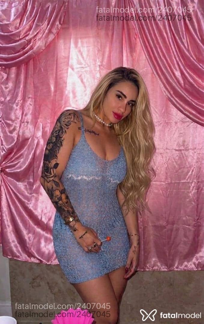 Acompanhante mulher loira (o) de olhos mel - Camila Goiana